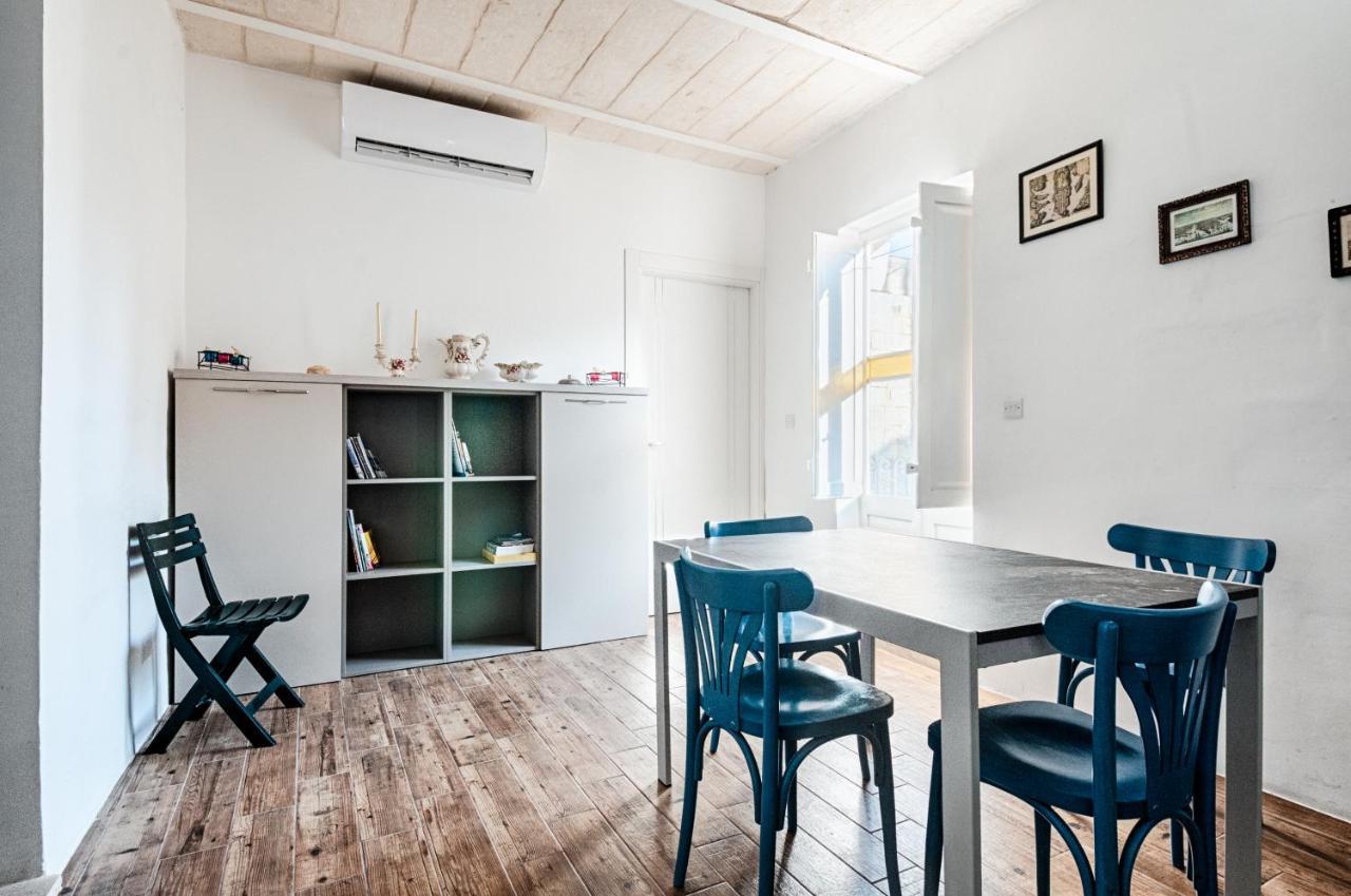 Kalkara Cosy 2 Bedroom Maisonette エクステリア 写真
